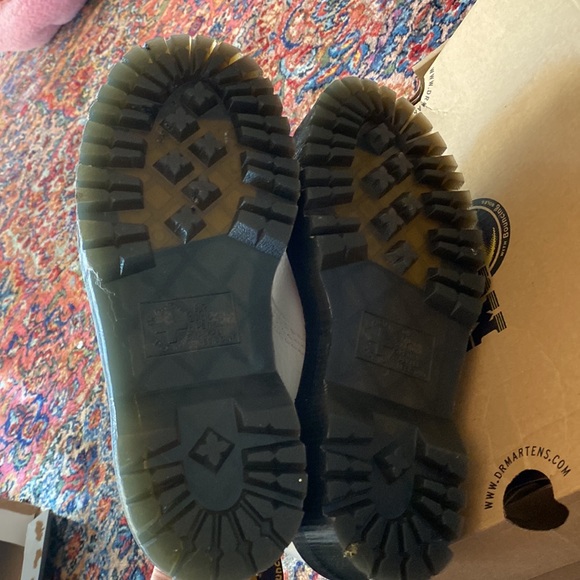 Brand new Dr. Martens white boots/Devon Hearts Quad Boots - Picture 6 of 7